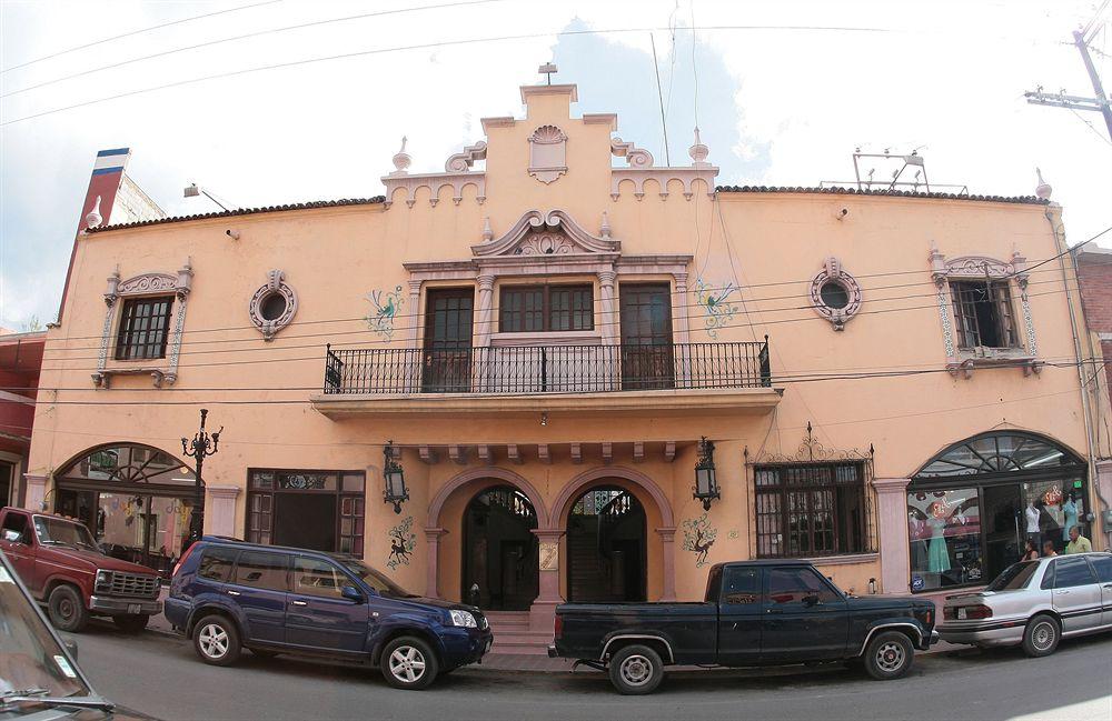 Hotel Urdinola Saltillo Extérieur photo