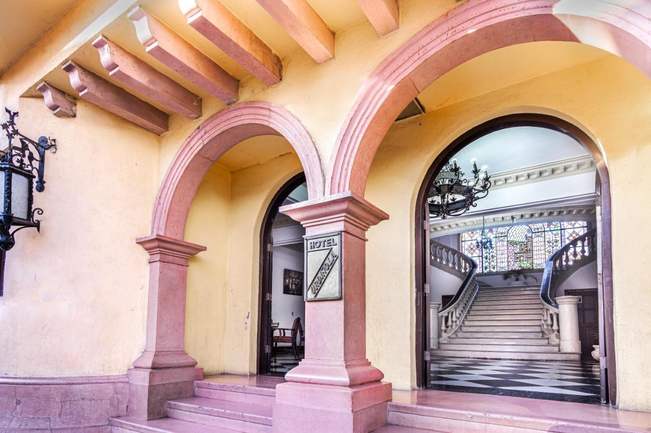 Hotel Urdinola Saltillo Extérieur photo