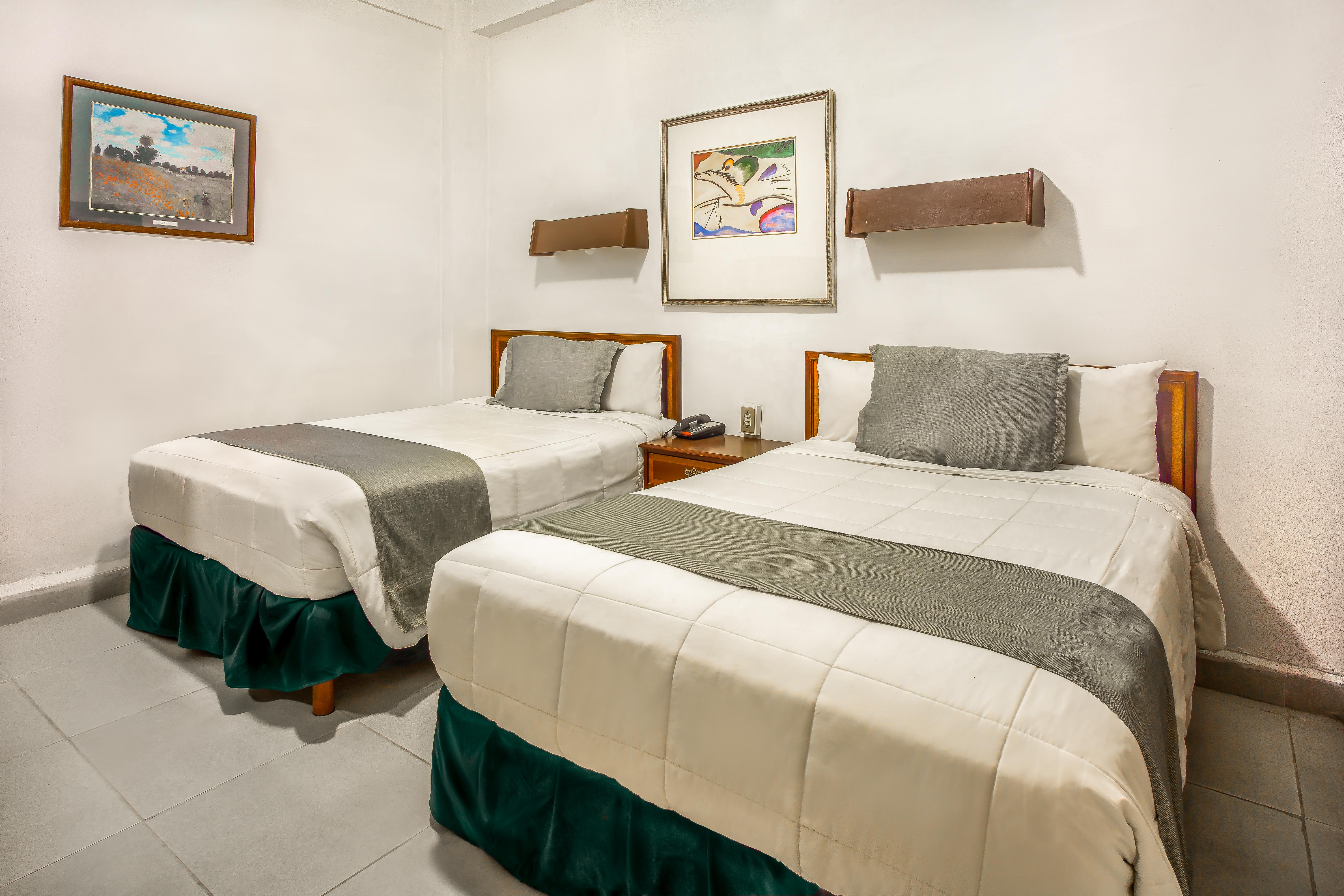 Hotel Urdinola Saltillo Extérieur photo