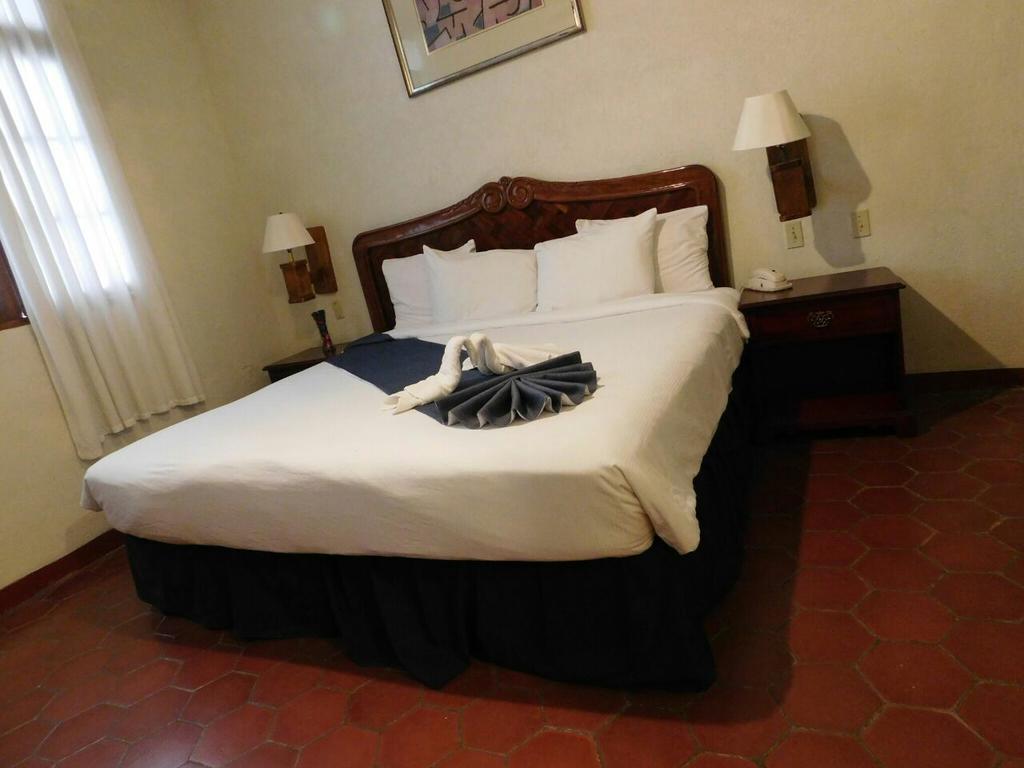 Hotel Urdinola Saltillo Extérieur photo