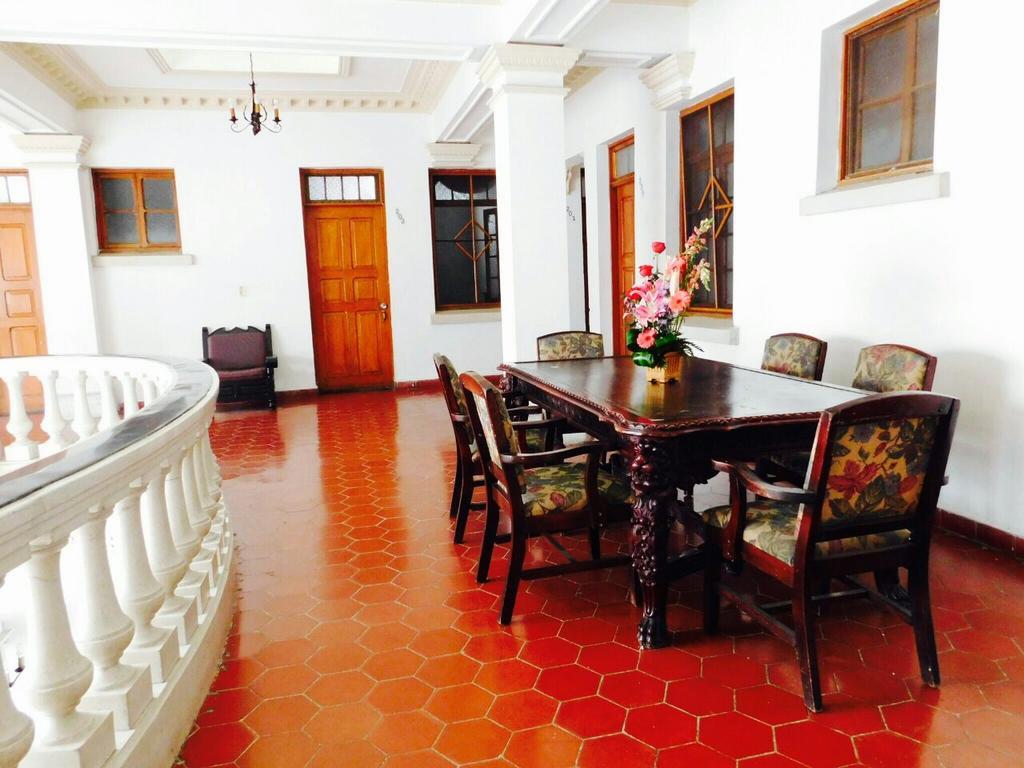 Hotel Urdinola Saltillo Extérieur photo