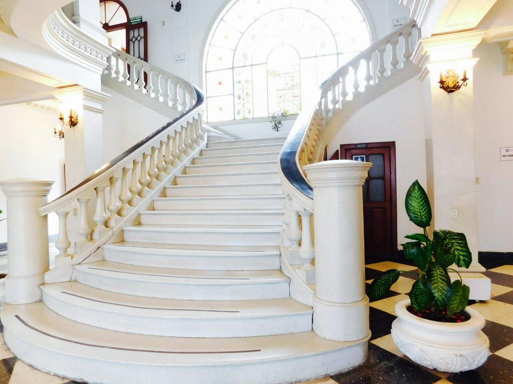 Hotel Urdinola Saltillo Extérieur photo