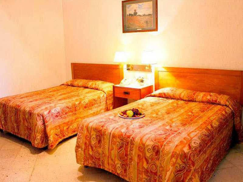 Hotel Urdinola Saltillo Extérieur photo