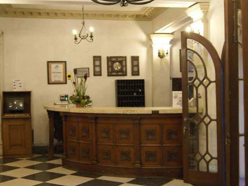 Hotel Urdinola Saltillo Extérieur photo