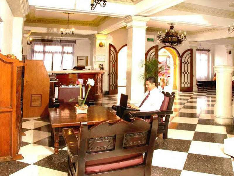 Hotel Urdinola Saltillo Extérieur photo